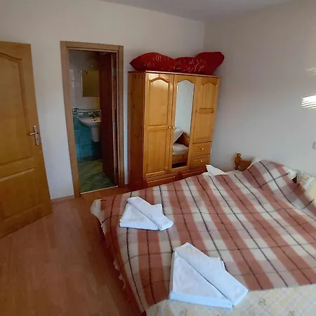 Sa Services Private Apartments, Eagle Rock Complex 4* Beli Iskar