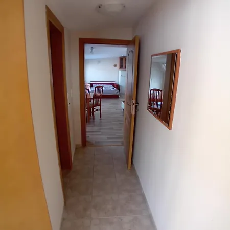 Lägenhetshotell Sa Services Private Apartments, Eagle Rock Complex Beli Iskar