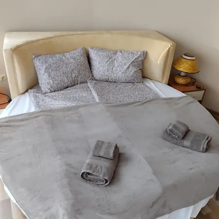 Sa Services Private Apartments, Eagle Rock Complex 4* Beli Iskar