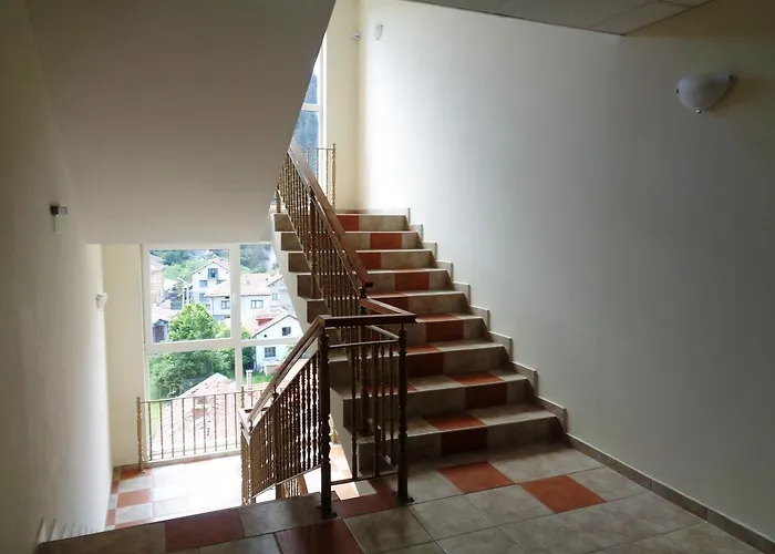 Sa Services Private Apartments, Eagle Rock Complex Aparthotel 4*