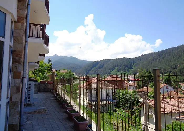 Aparthotel Sa Services Private Apartments, Eagle Rock Complex Beli Iskar