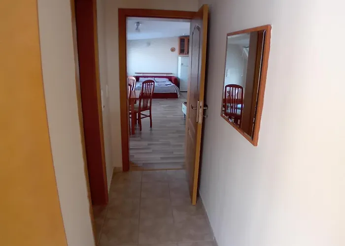 Aparthotel Sa Services Private Apartments, Eagle Rock Complex Beli Iskar