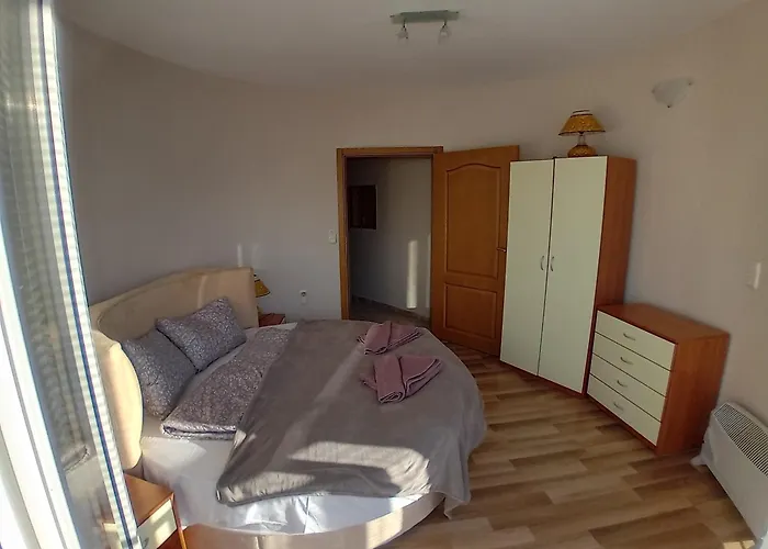 Aparthotel Sa Services Private Apartments, Eagle Rock Complex Beli Iskar