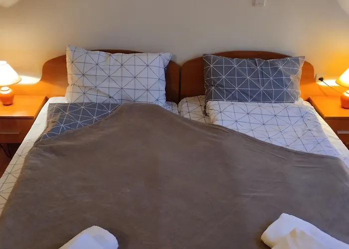 Aparthotel Sa Services Private Apartments, Eagle Rock Complex 4*