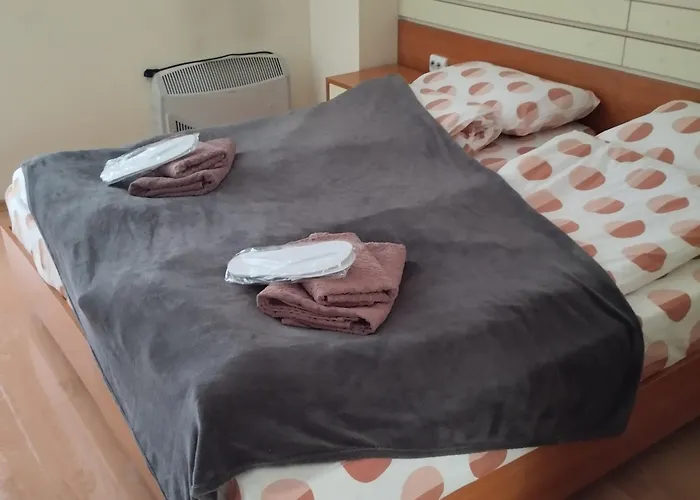 Aparthotel Sa Services Private Apartments, Eagle Rock Complex 4*